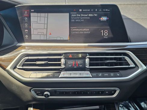 Used 2019 BMW X5 xDrive40i w/ Premium Package 2 AWD/4WD image 64