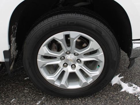 Used 2022 Chevrolet Silverado 1500 LTZ image 34