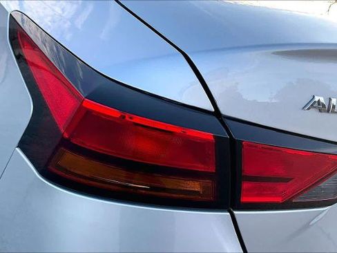 Certified 2022 Nissan Altima 2.5 SR image 28