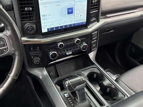 Used 2022 Ford F150 Lariat w/ Equipment Group 502A High image 16