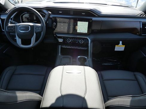 New 2026 GMC Sierra 3500 Denali w/ Denali Reserve Package image 35