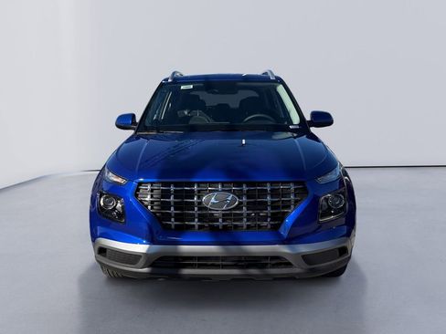 New 2026 Hyundai Venue SEL FWD image 8