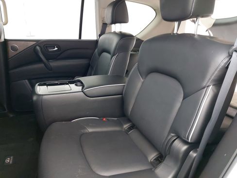 Used 2024 INFINITI QX80 Premium Select w/ Cargo Package image 18