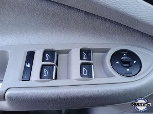 Used 2017 Ford Escape Titanium image 26