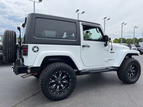 Used 2017 Jeep Wrangler Sport AWD/4WD image 42