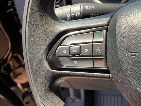 Used 2023 RAM ProMaster 2500 FWD image 18