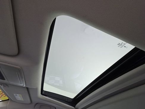 Used 2024 Honda Accord Touring image 33