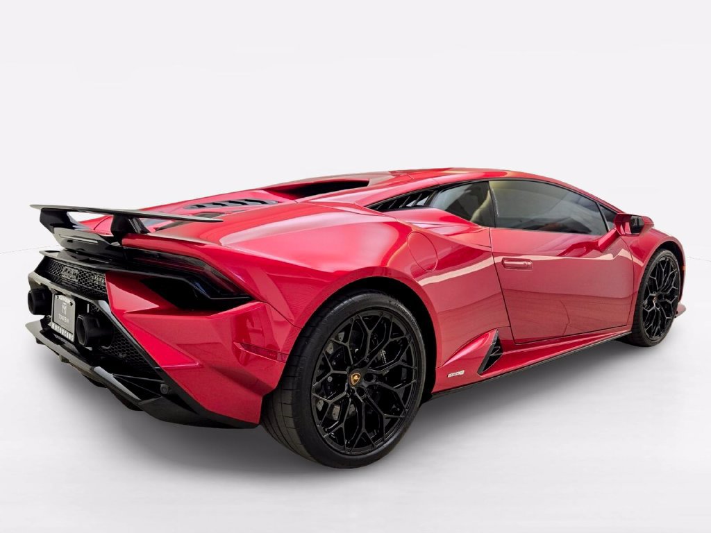 Used 2023 Lamborghini Huracan Tecnica RWD image 9