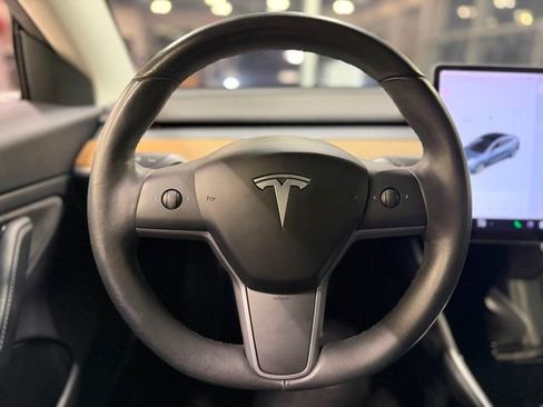 Used 2019 Tesla Model 3 Long Range image 24