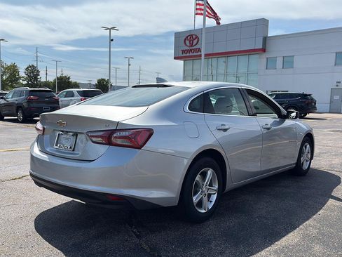 Used 2022 Chevrolet Malibu LT FWD image 25