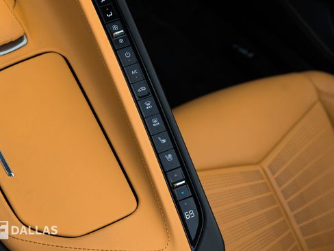 Used 2023 Chevrolet Corvette Z06 image 31