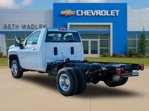 New 2026 Chevrolet Silverado 3500 LT w/ Convenience Package AWD/4WD image 5