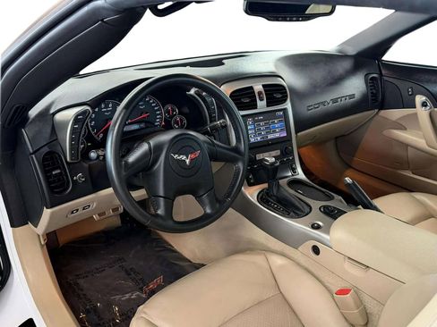 Used 2005 Chevrolet Corvette Coupe w/ Preferred Equipment Group image 10