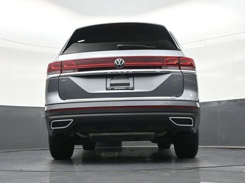 Used 2024 Volkswagen Atlas SE FWD image 29