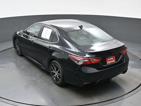 Used 2024 Toyota Camry SE FWD image 37