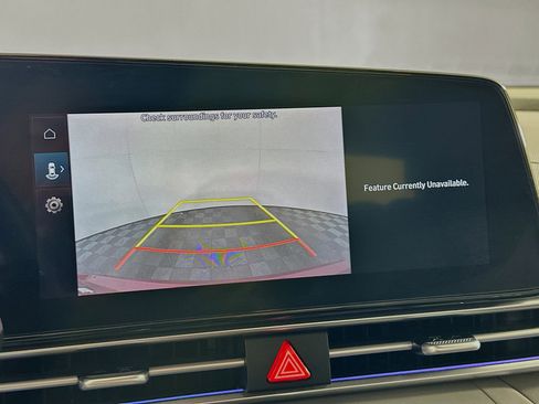 Used 2024 Hyundai Elantra SEL image 23