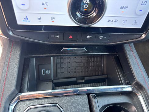 Used 2023 Ford Expedition Max Limited AWD/4WD image 45