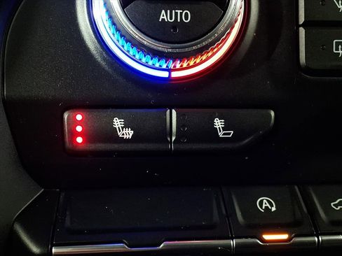 Used 2021 GMC Sierra 1500 Elevation image 15