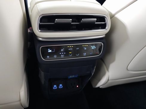 New 2026 Genesis GV80 3.5T Prestige image 32