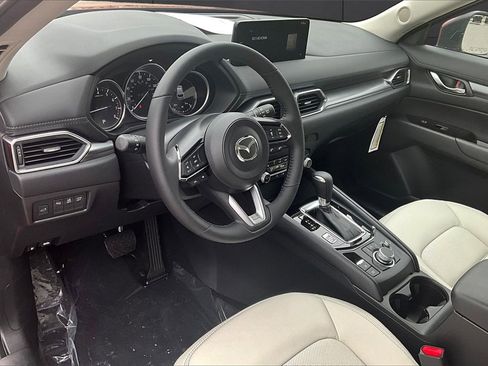 New 2025 MAZDA CX-5 AWD 2.5 S w/ Preferred Package image 6