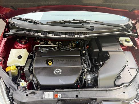 Used 2010 MAZDA MAZDA5 Touring FWD image 12