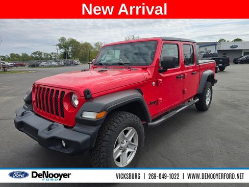 Used 2020 Jeep Gladiator Sport w/ Quick Order Package 24S AWD/4WD image 1