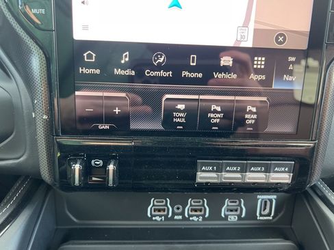 New 2026 RAM 2500 Limited image 33