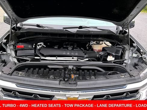 Used 2024 Chevrolet Silverado 1500 LT AWD/4WD image 29