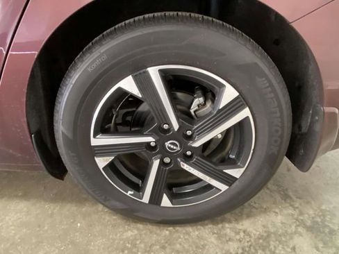 Used 2024 Nissan Sentra SV w/ All-Weather Package image 8