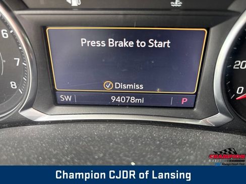 Used 2019 GMC Terrain SLT w/ Preferred Package AWD/4WD image 19