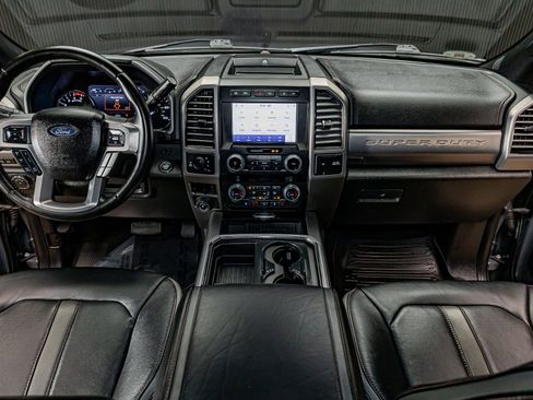 Used 2021 Ford F250 Platinum w/ FX4 Off-Road Package image 14