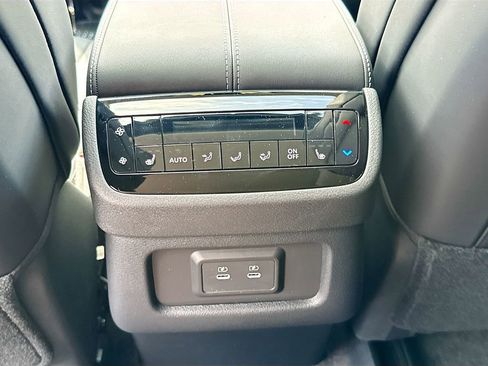 New 2027 INFINITI QX60 Luxe w/ Cargo Package FWD image 27