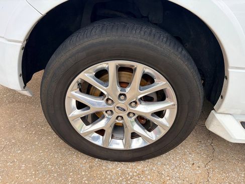 Used 2017 Ford Expedition EL Limited RWD image 14
