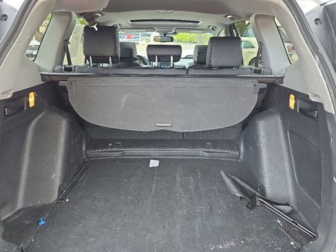 Used 2018 Honda CR-V Touring image 19