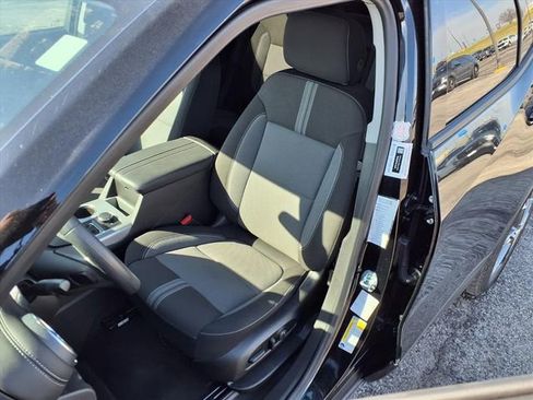 Used 2025 Chevrolet Blazer LT image 50