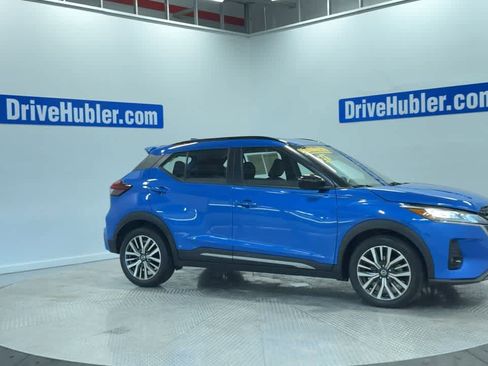 Used 2021 Nissan Kicks SR image 4