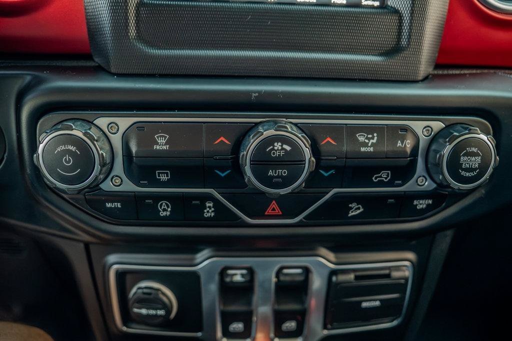 Used 2021 Jeep Wrangler Rubicon w/ LED Lighting Group AWD/4WD image 25