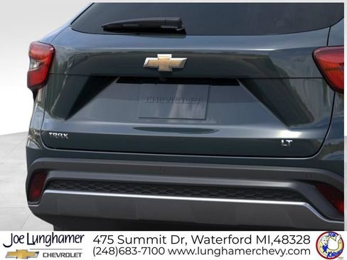 New 2026 Chevrolet Trax LT w/ Driver Confidence Package FWD image 14