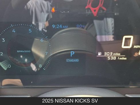 Used 2025 Nissan Kicks SV w/ SV Premium Package AWD/4WD image 20