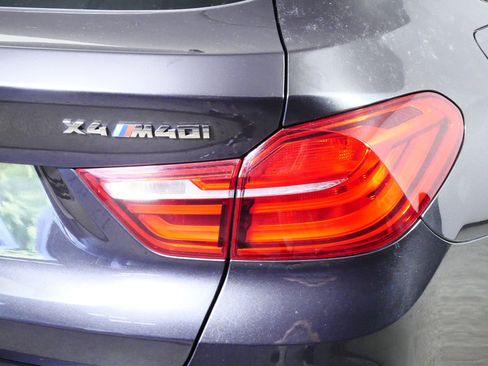 Used 2018 BMW X4 M40i AWD/4WD image 17