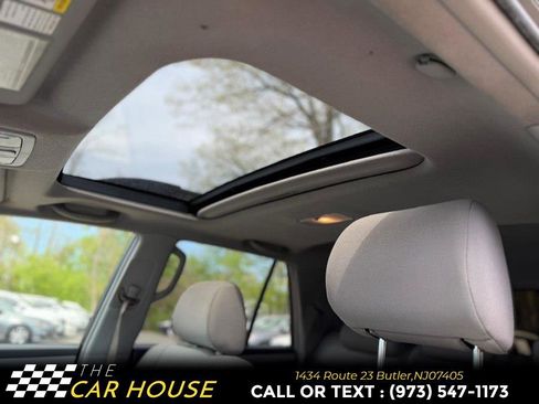 Used 2008 Toyota 4Runner SR5 AWD/4WD image 16