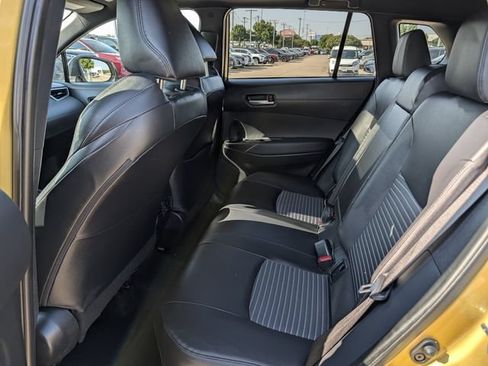Used 2024 Toyota Corolla Cross AWD Hybrid w/ Convenience Package image 29