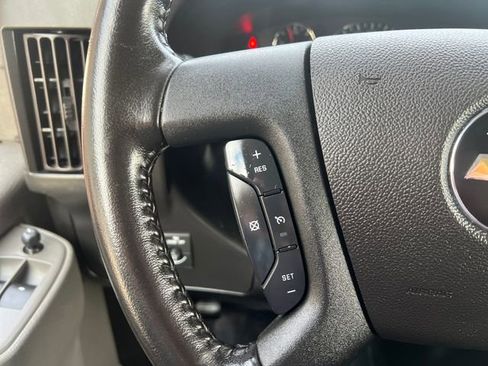 Used 2022 Chevrolet Express 2500 w/ Driver Convenience Package image 30