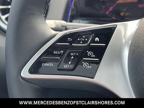 New 2026 Mercedes-Benz GLB 250 4MATIC image 25