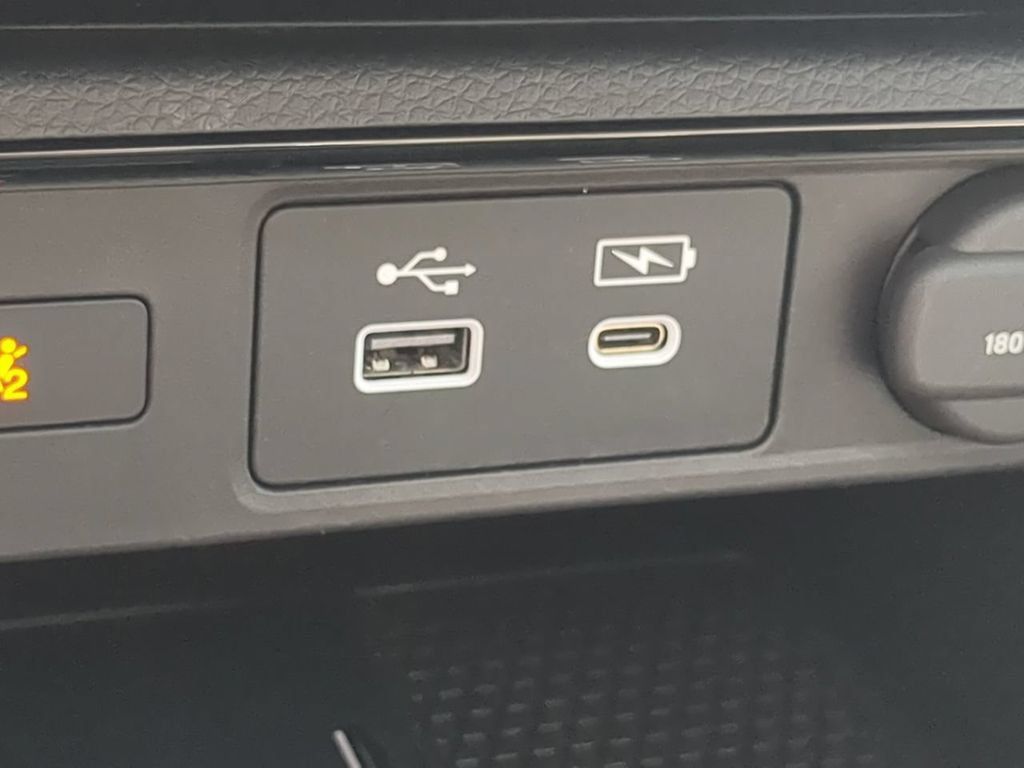 Used 2024 Honda CR-V EX-L image 19