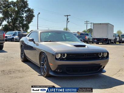 Used 2022 Dodge Challenger R/T w/ Blacktop Package