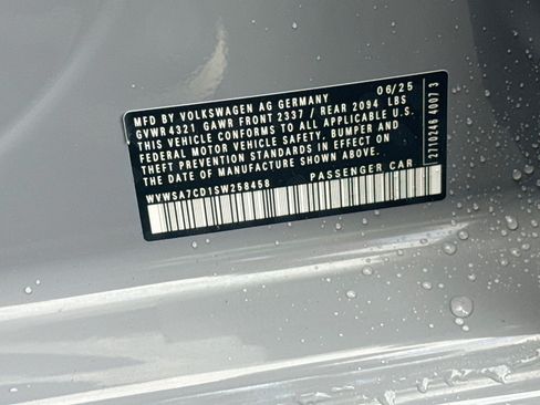 Used 2025 Volkswagen GTI SE FWD image 35