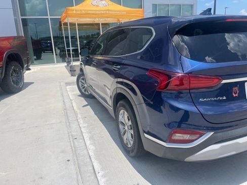Used 2019 Hyundai Santa Fe SEL FWD image 1