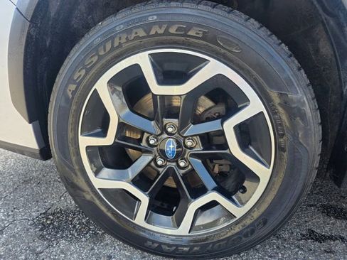 Used 2016 Subaru Crosstrek 2.0i Premium image 9