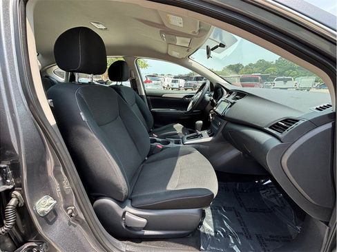 Used 2019 Nissan Sentra S FWD image 30